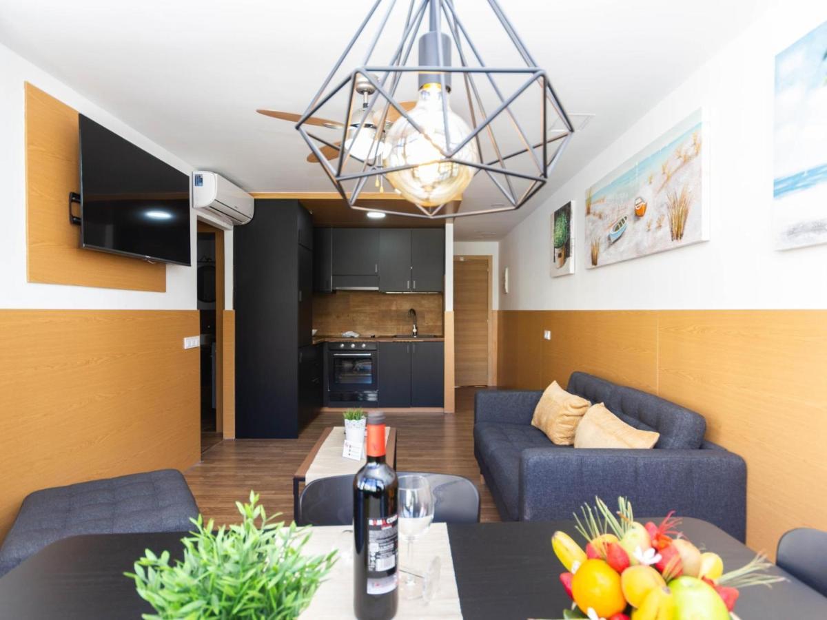 Breeze Friendly Holiday Home 플라야 델 잉글스 외부 사진